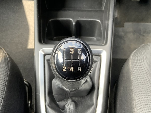 Used Suzuki Swift 2019 for sale - 75017107: Photo 51