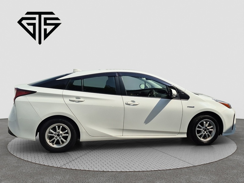 Used Toyota Prius 2025 for sale - 76047056: Photo 2