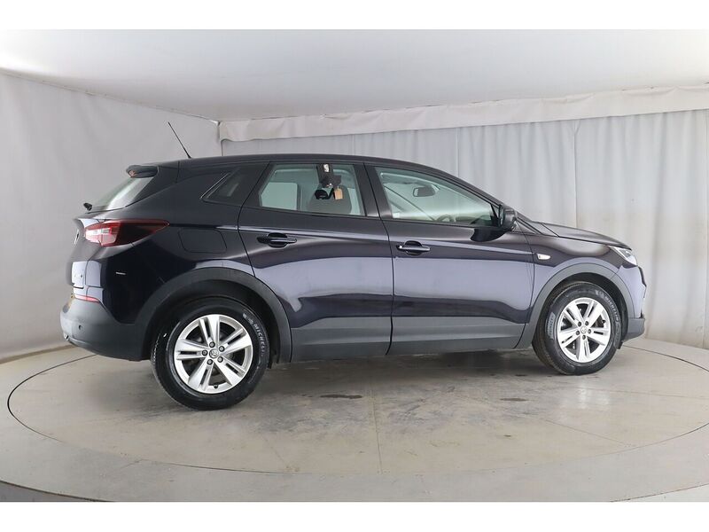 Used Vauxhall Grandland X 2018 for sale - 76047132: Photo 2