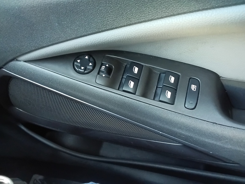 Used Vauxhall Crossland X 2020 for sale - 76798800: Photo 31