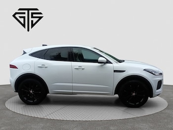 Used Jaguar E-Pace 2019 for sale - 76018880: Photo 2