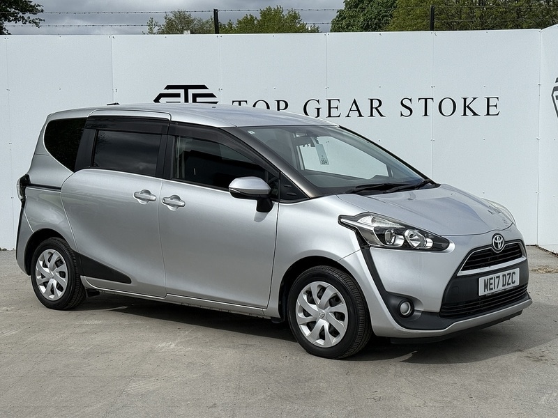 Used Toyota Sienta 2025 for sale - 76047032: Photo 1