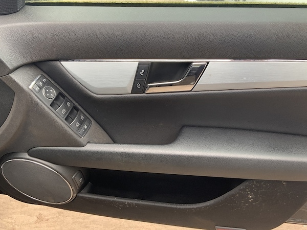 Used Mercedes-Benz C Class 2009 for sale - 71627253: Photo 11