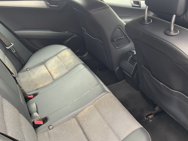 Used Mercedes-Benz C Class 2009 for sale - 71627253: Photo 12