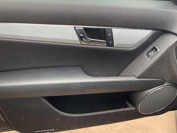 Used Mercedes-Benz C Class 2009 for sale - 71627253: Photo 21
