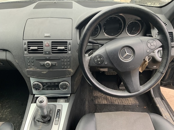 Used Mercedes-Benz C Class 2009 for sale - 71627253: Photo 33