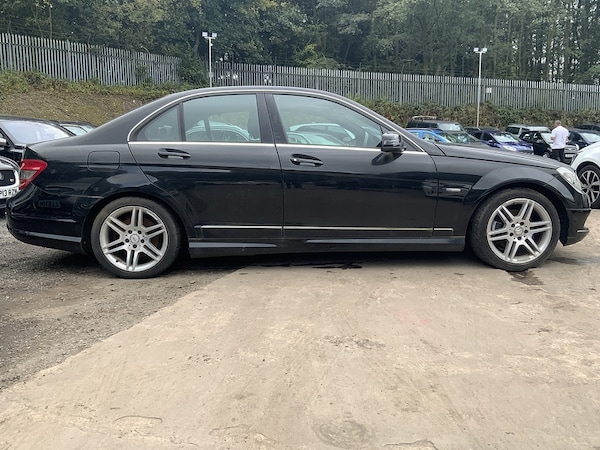 Used Mercedes-Benz C Class 2009 for sale - 71627253: Photo 8