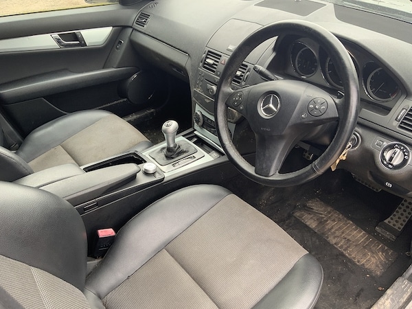 Used Mercedes-Benz C Class 2009 for sale - 71627253: Photo 9