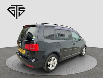 Used Volkswagen Touran 2013 for sale - 78793986: Photo