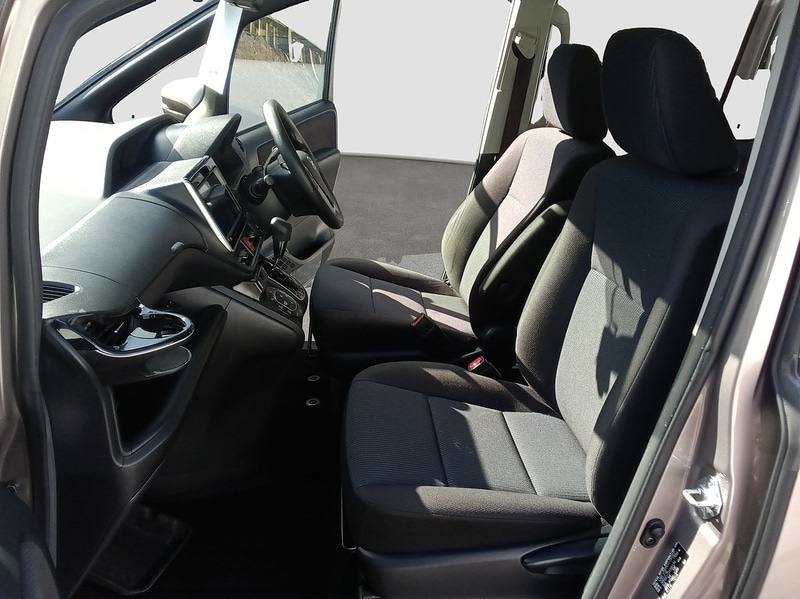 Used Toyota Voxy for sale - 76232380: Photo 13