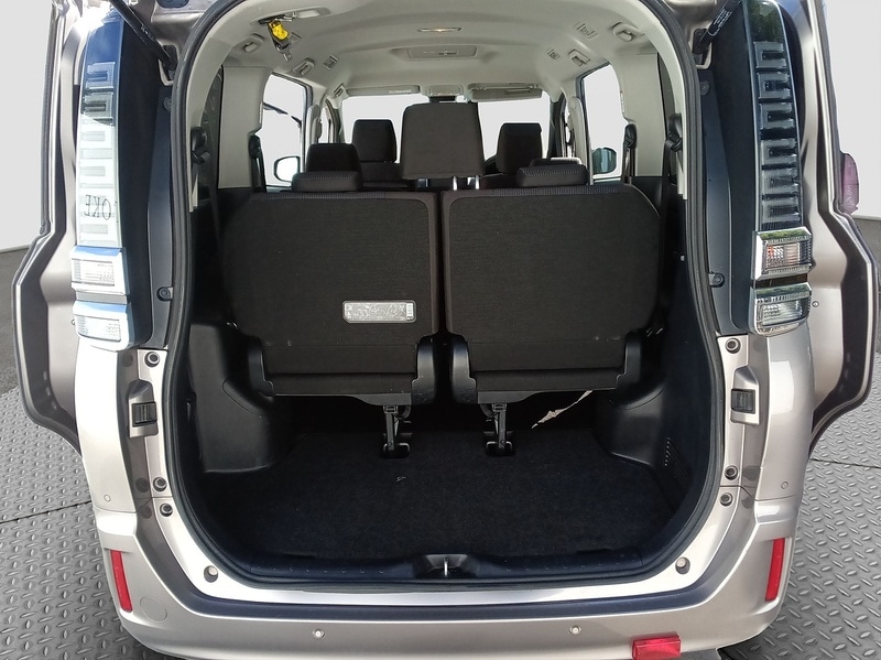 Used Toyota Voxy for sale - 76232380: Photo 20