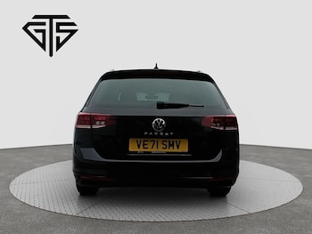 Used Volkswagen Passat 2022 for sale - 76768895: Photo