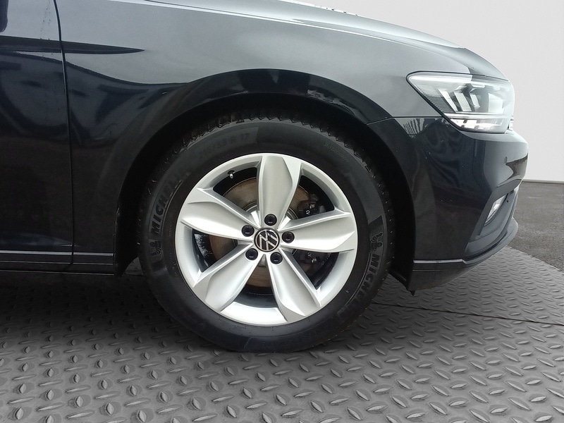 Used Volkswagen Passat 2022 for sale - 76768895: Photo 9