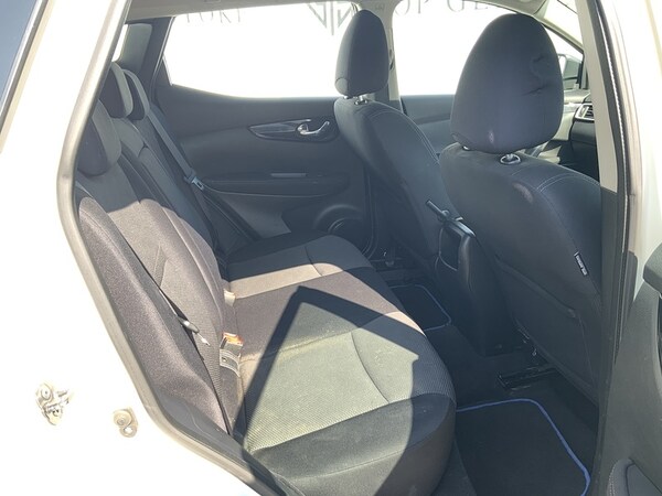 Used Nissan Qashqai 2017 for sale - 68499182: Photo 14
