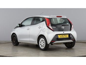 Used Toyota AYGO 2019 for sale - 76047046: Photo 3