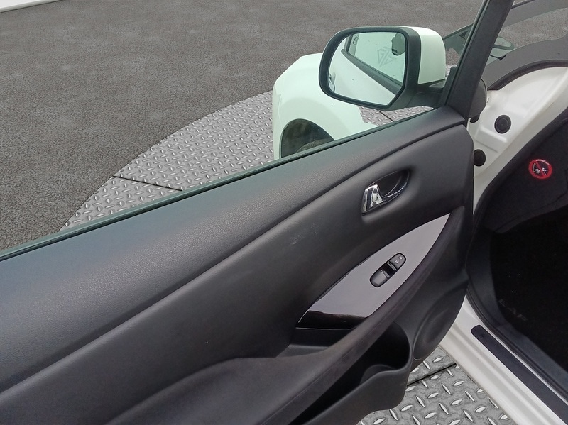 Used Nissan Leaf 2015 for sale - 76185796: Photo 15