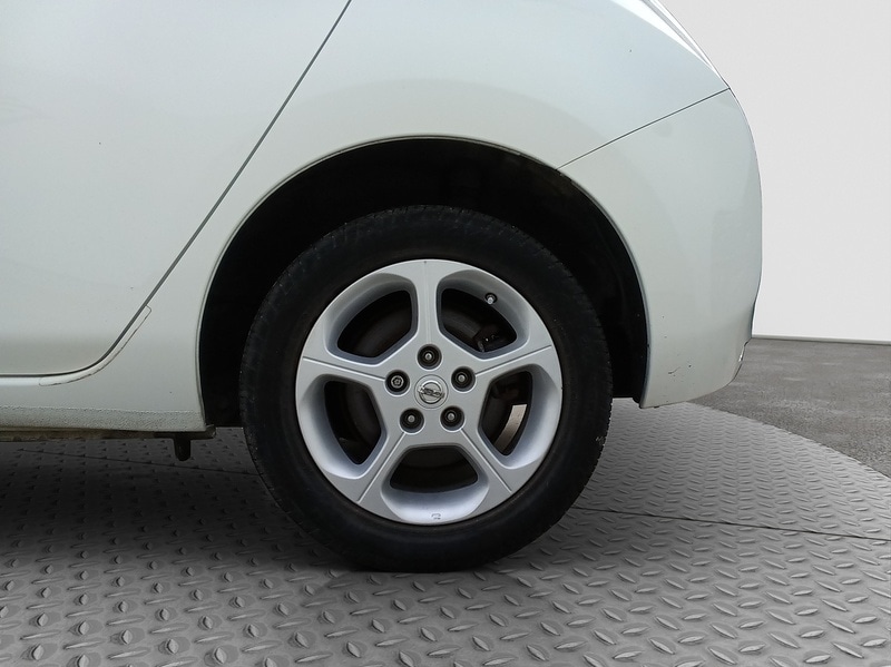 Used Nissan Leaf 2015 for sale - 76185796: Photo 24