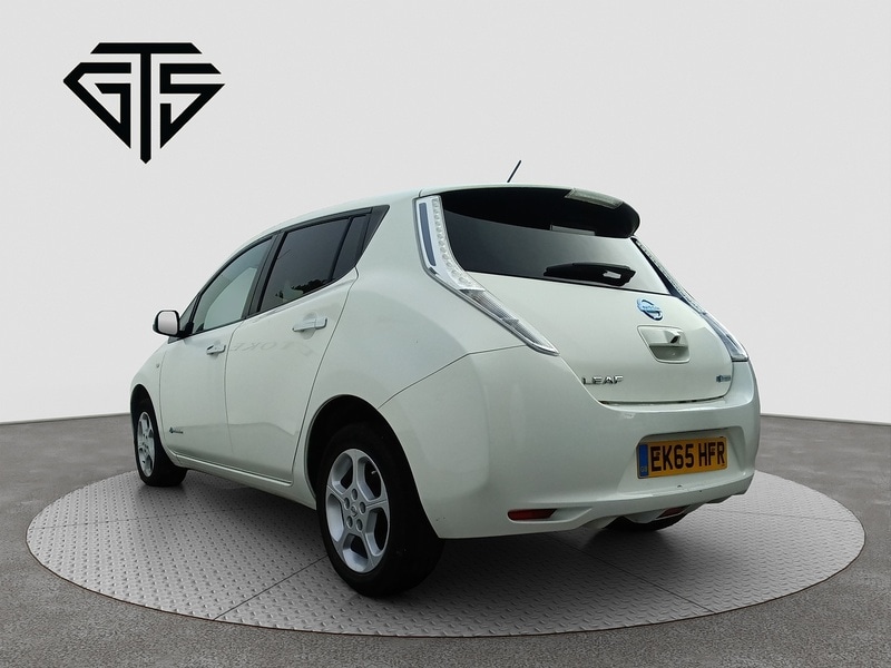 Used Nissan Leaf 2015 for sale - 76185796: Photo 5