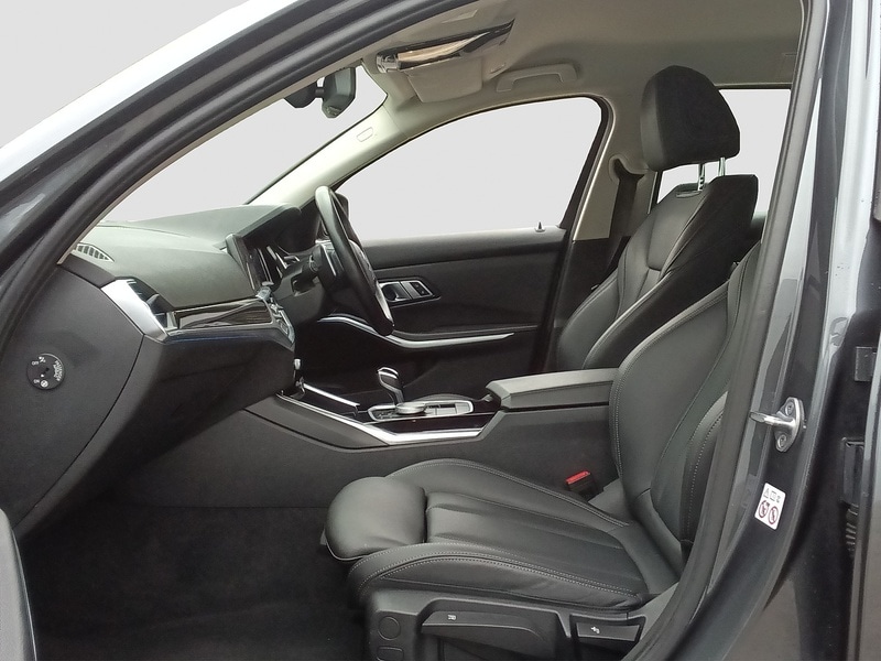 Used BMW 3 Series 2022 for sale - 76492146: Photo 19