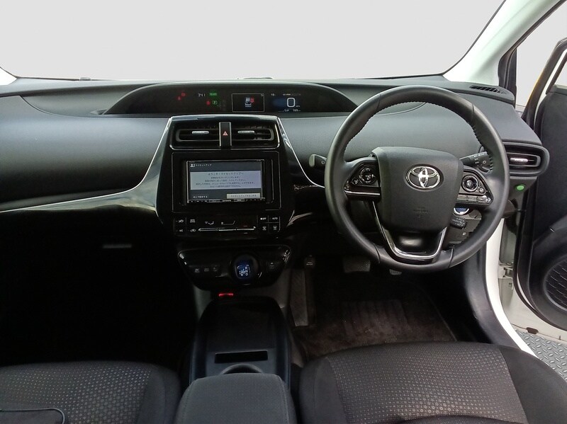 Used Toyota Prius 2025 for sale - 76047055: Photo 12