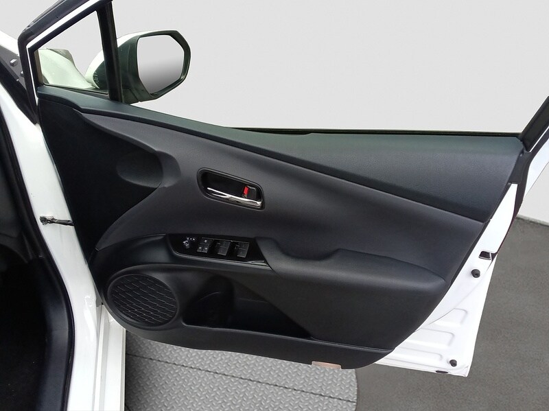Used Toyota Prius 2025 for sale - 76047055: Photo 14