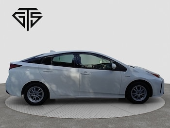 Used Toyota Prius 2025 for sale - 76047055: Photo 2