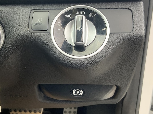 Used Mercedes-Benz C Class 2012 for sale - 68255662: Photo 12