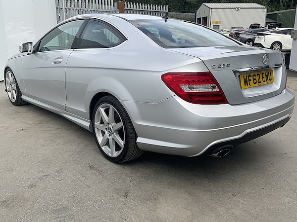 Used Mercedes-Benz C Class 2012 for sale - 68255662: Photo 5