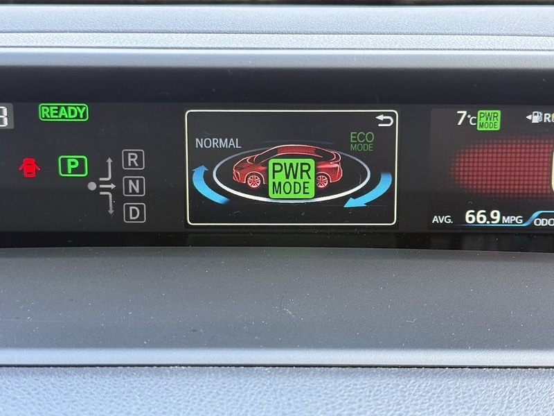 Used Toyota Prius 2025 for sale - 76047062: Photo 30