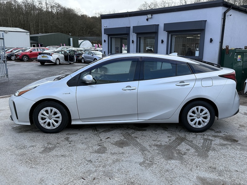 Used Toyota Prius 2025 for sale - 76047062: Photo 6