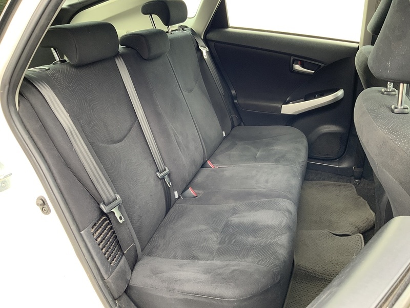 Used Toyota Prius 2020 for sale - 76047101: Photo 11