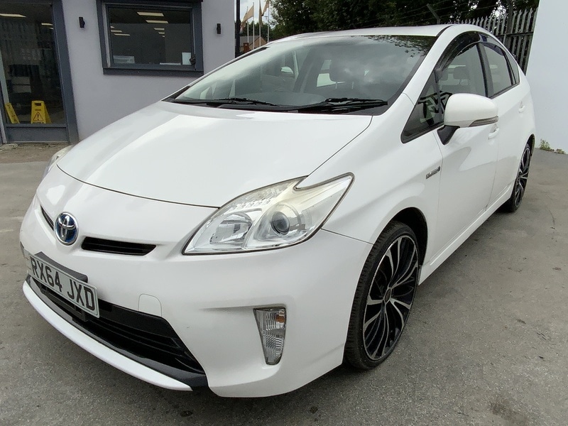 Used Toyota Prius 2020 for sale - 76047101: Photo 3