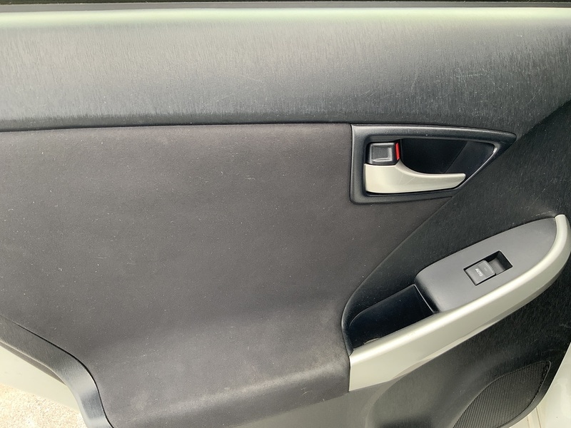 Used Toyota Prius 2020 for sale - 76047101: Photo 42