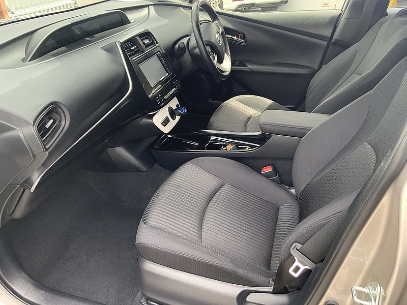 Used Toyota Prius 2023 for sale - 76047067: Photo 25