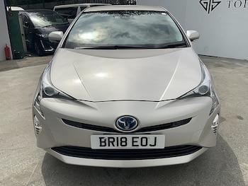 Used Toyota Prius 2023 for sale - 76047067: Photo 2