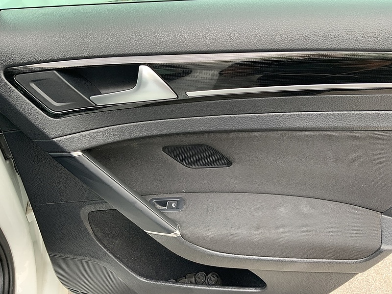 Used Volkswagen Golf 2024 for sale - 76047058: Photo 13