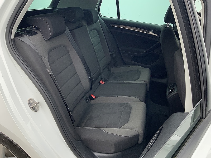 Used Volkswagen Golf 2024 for sale - 76047058: Photo 15