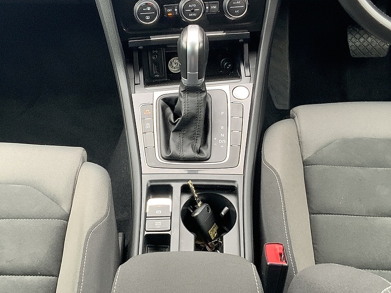 Used Volkswagen Golf 2024 for sale - 76047058: Photo 19