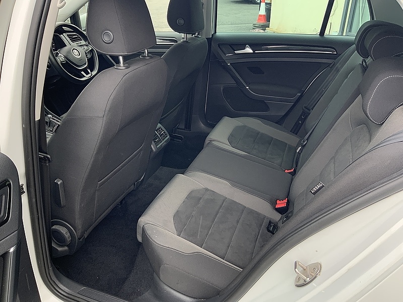 Used Volkswagen Golf 2024 for sale - 76047058: Photo 23