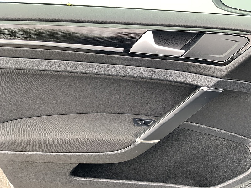 Used Volkswagen Golf 2024 for sale - 76047058: Photo 24