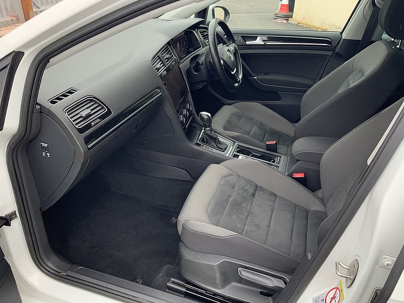 Used Volkswagen Golf 2024 for sale - 76047058: Photo 25