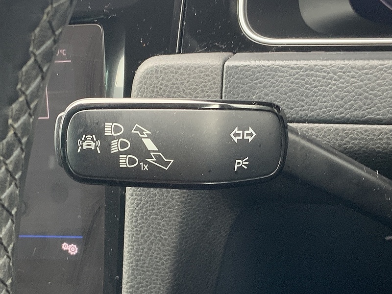 Used Volkswagen Golf 2024 for sale - 76047058: Photo 30