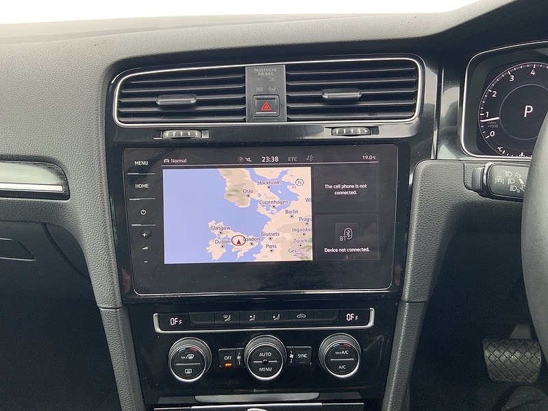 Used Volkswagen Golf 2024 for sale - 76047058: Photo 33