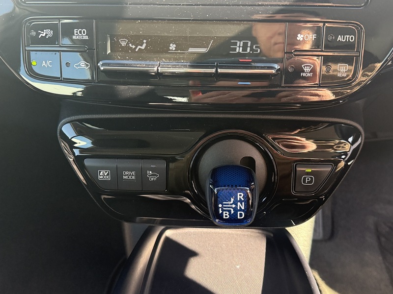 Used Toyota Prius 2025 for sale - 76047080: Photo 32