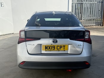 Used Toyota Prius 2025 for sale - 76047080: Photo 4