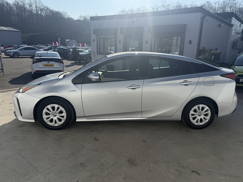 Used Toyota Prius 2025 for sale - 76047080: Photo 6