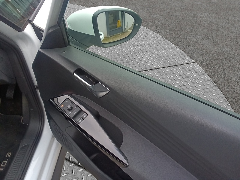 Used Volkswagen ID.3 2021 for sale - 76346049: Photo 13