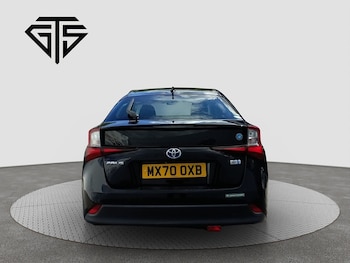 Used Toyota Prius 2021 for sale - 75911476: Photo