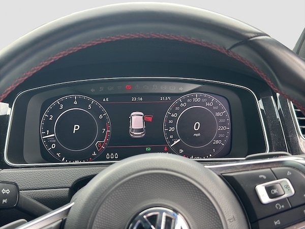 Used Volkswagen Golf 2024 for sale - 71730671: Photo 11