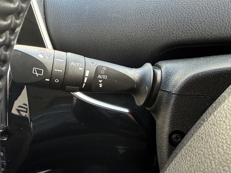 Used Toyota Prius 2024 for sale - 76047086: Photo 12